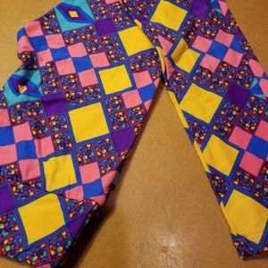 BNWOT OS Lularoe Leggings